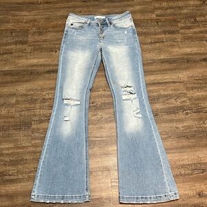 NWOT Kancan Distressed Flare Jeans-Size 29